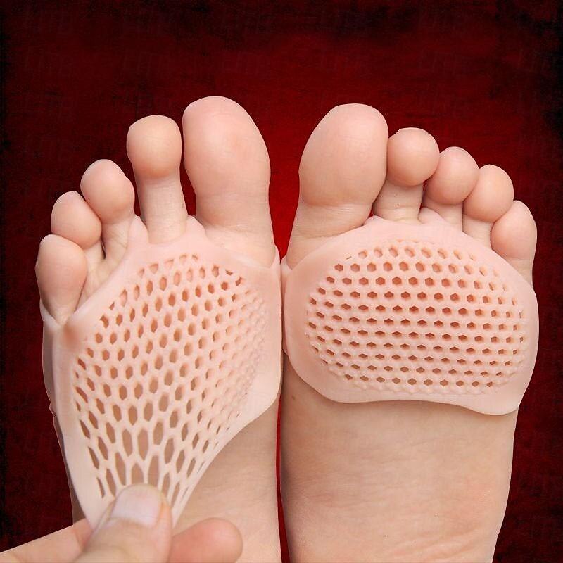 Czarne, eleganckie buty do tańca nowoczesnego na niskim obcasie, komfortowe i stylowe, z antypoślizgową podeszwą, dla kobiet.