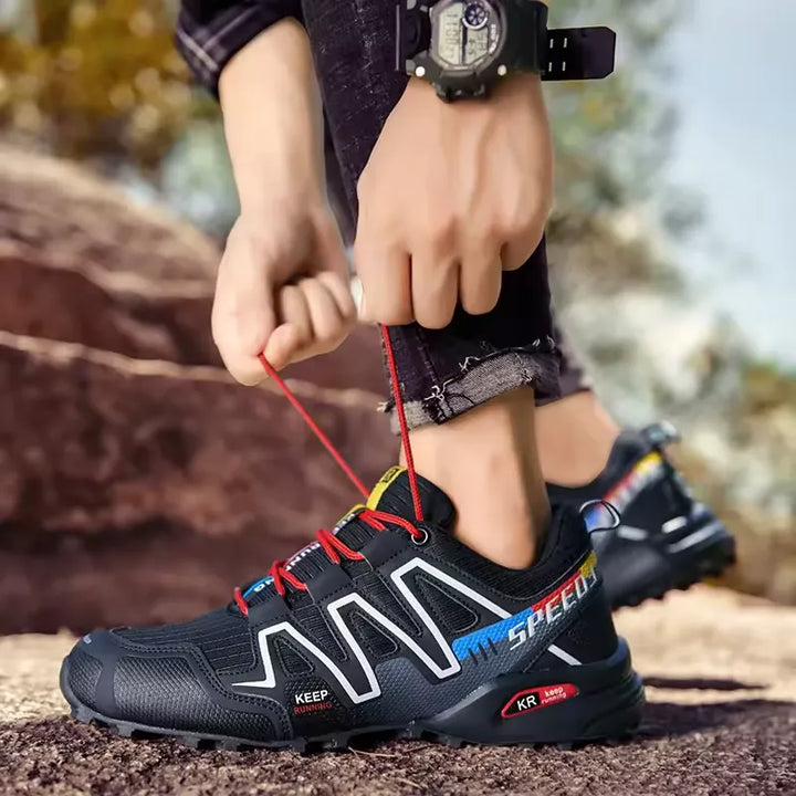 Męskie buty trekkingowe, amortyzująca podeszwa, komfort ortopedyczny, czarne, górzysty teren