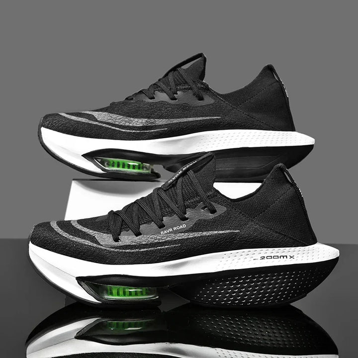 Lekkie damskie buty do biegania Stride Air, widok boczny, szary design, technologia Airflow dla lepszej oddychalności.