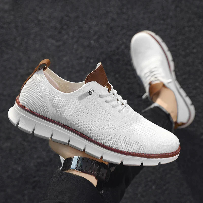 Eleganckie męskie buty casual, wykonane ze skóry, w kolorze czarnym i beżowym, idealne na lato, wygodne, nowoczesny styl.