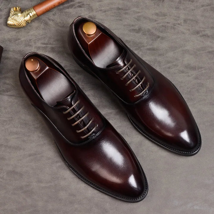 Eleganckie męskie buty z prawdziwej skóry, wyrafinowany design w kolorze brązowym i czarnym, optymalny komfort na każdą okazję.