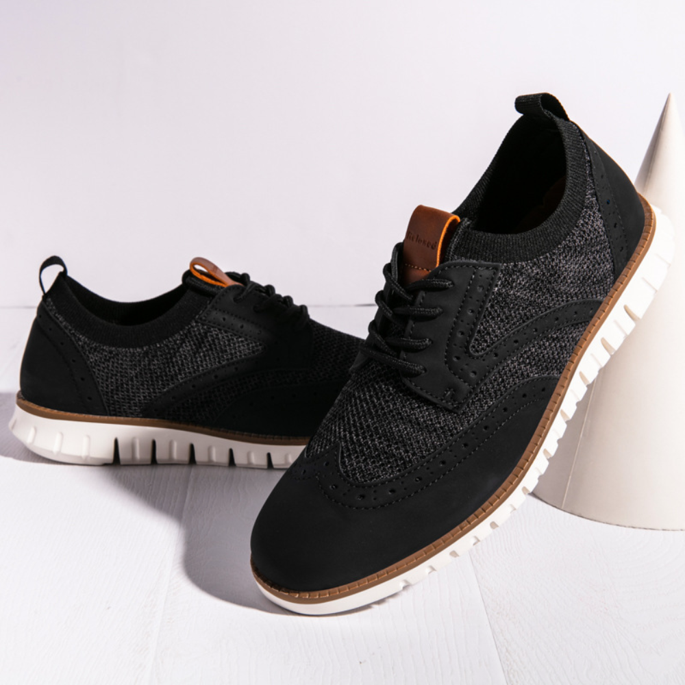 Męskie eleganckie buty z ciemnoniebieskiej skóry PU, zapewniające przewiewność i komfort, o klasycznym i nowoczesnym designie.