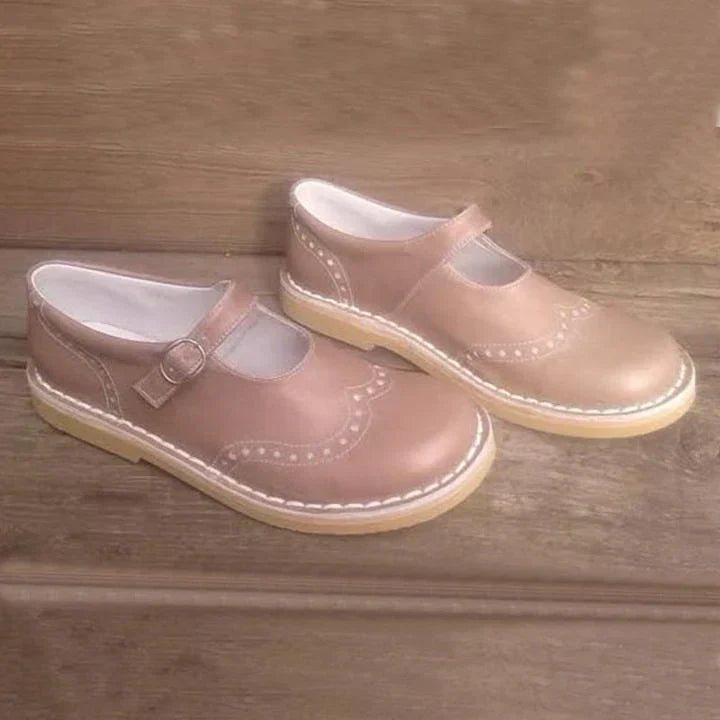 Damskie buty Mary Jane ze skóry vintage, z klamrą, detalami brogue, eleganckie i wygodne.