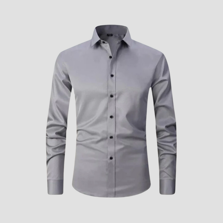 Elegancka męska koszula slim fit, nowoczesny styl, widok z przodu, dopasowany krój, klasyczny kołnierz, miękki materiał, bordowy kolor, wyraźne linie