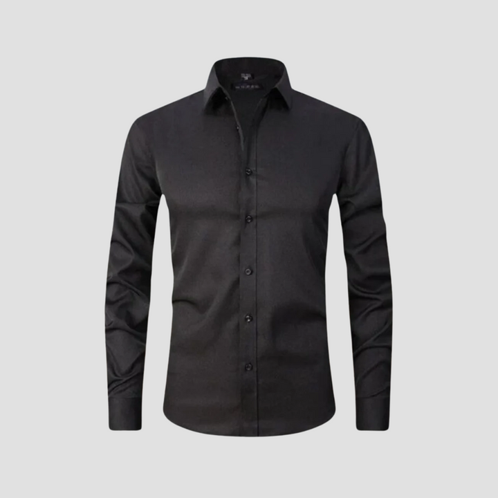 Elegancka męska koszula slim fit, nowoczesny styl, widok z przodu, dopasowany krój, klasyczny kołnierz, miękki materiał, bordowy kolor, wyraźne linie
