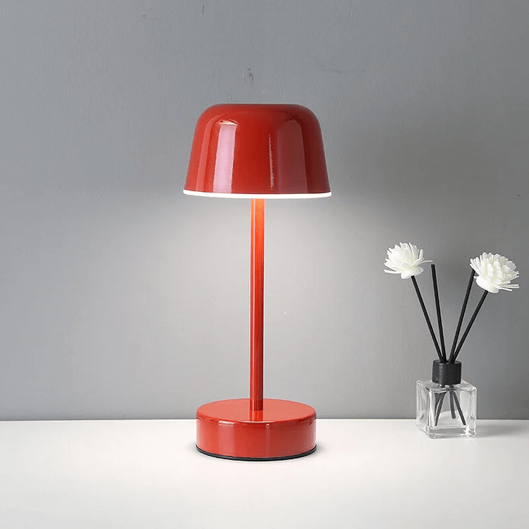 Nowoczesna lampa stołowa - nastrojowe oświetlenie
