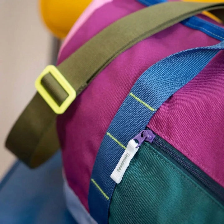 Elegancka damska torba duffel, kolorowa z blokami, składana, do fitnessu, na siłownię lub jako torba podróżna.