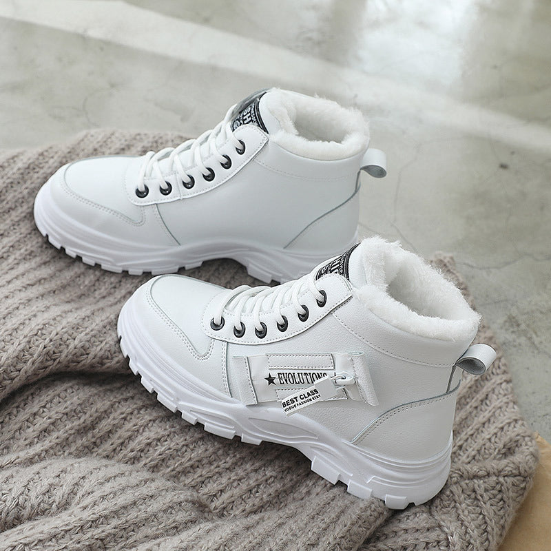 Damskie stylowe buty zimowe, ciepłe i komfortowe, idealne na mroźne dni. Antypoślizgowa podeszwa.