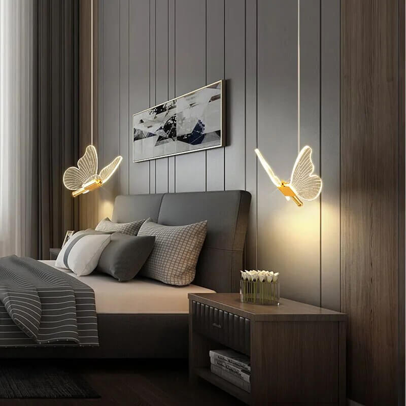 Lampa wisząca w kształcie motyla