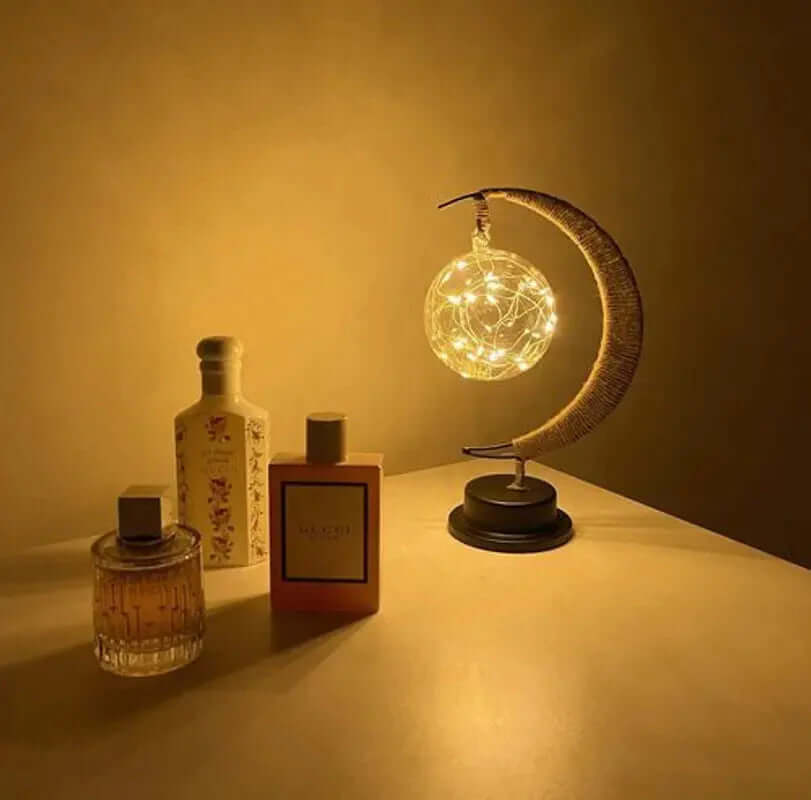Urzekająca Lampa Księżycowa