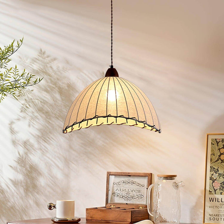Lampa wisząca z drewna, model B, średnica 25cm, wysokość 23cm