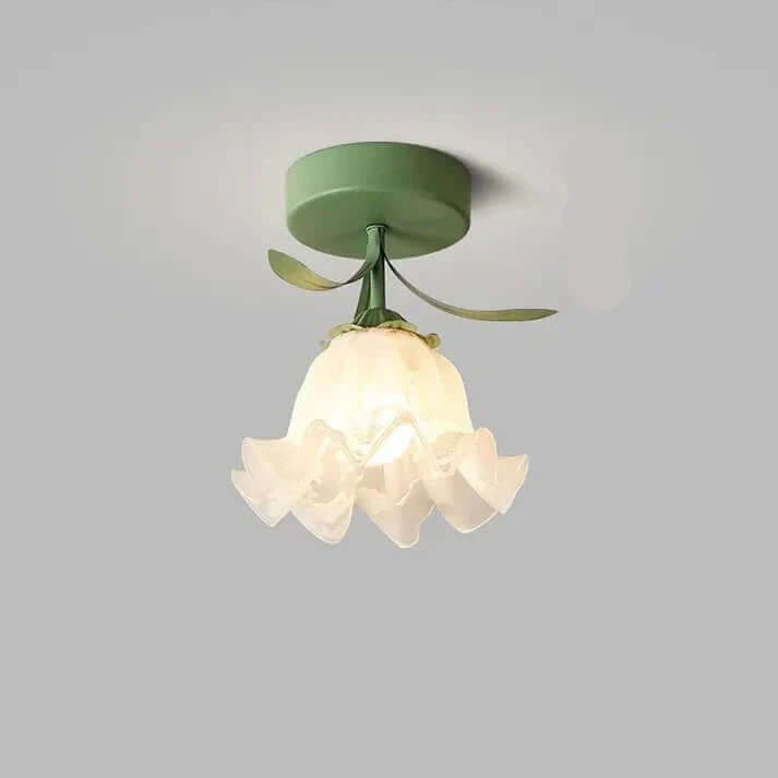Prosta plafoniera Tiffany z mini-kwiatami
