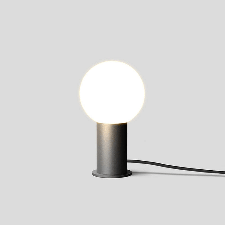 Nowoczesna Lampa Ogrodowa LED - Oświetlenie Zewnętrzne