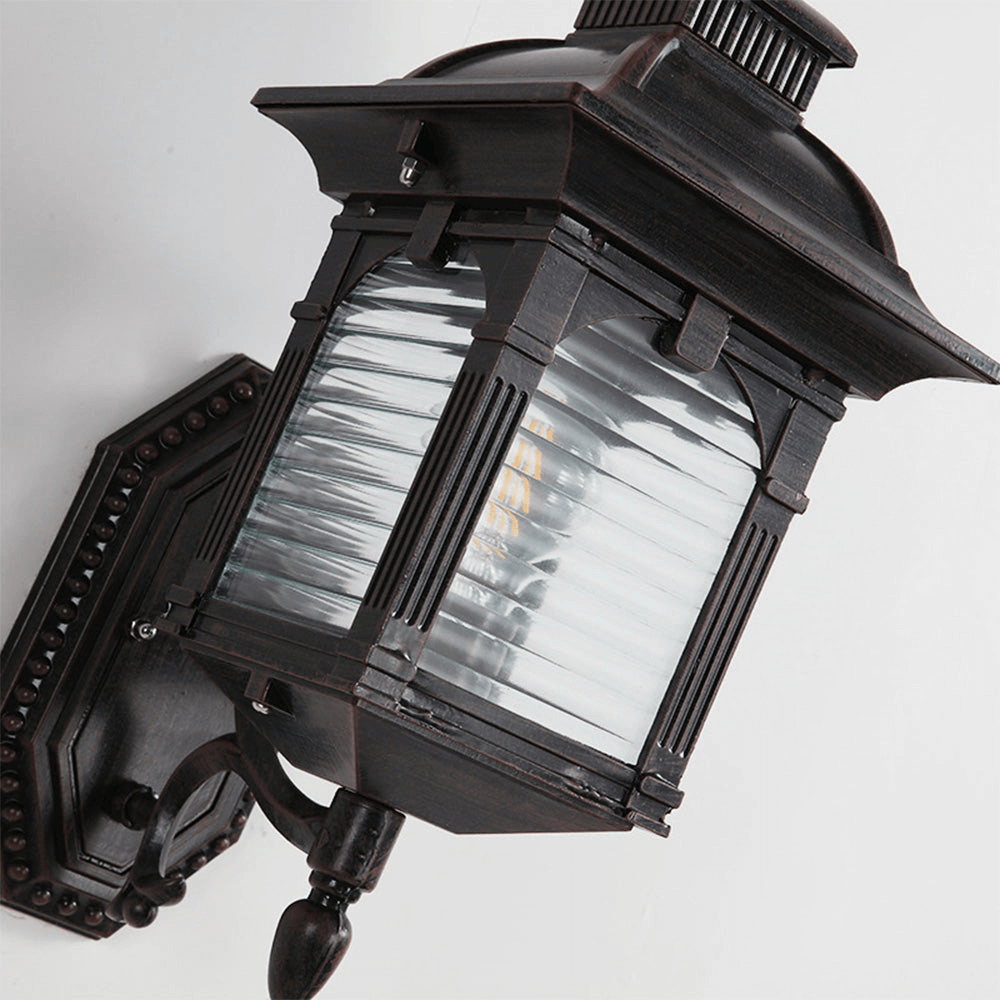 Zewnętrzna Lampa Ścienna w Stylu Vintage - Antyczne Szkło