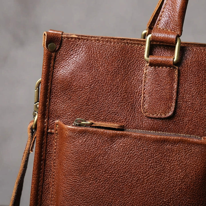 Luksusowa teczka biznesowa Leatheron. Stylowa torba do biura, podkreślająca profesjonalizm i elegancję.