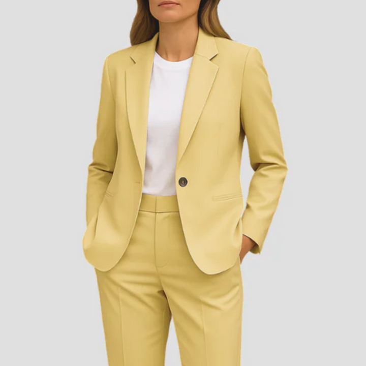 Damski elegancki zestaw dwuczęściowy, dopasowana marynarka i spodnie z prostymi nogawkami, styling na co dzień, wygodny i modny.