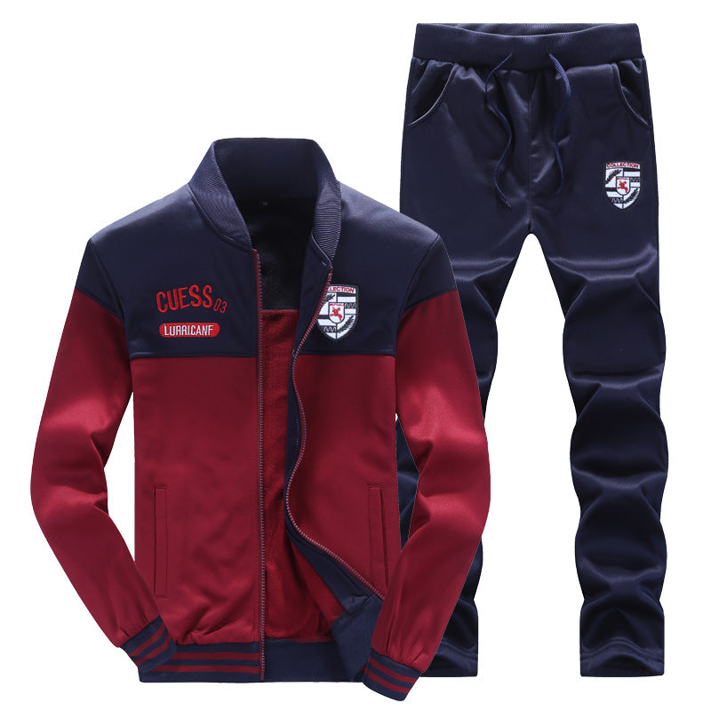 Męski dres sportowy w stylu baseballowym, biało-niebieski, z nowoczesnym kontrastowym designem dla sportowego i modnego wyglądu.