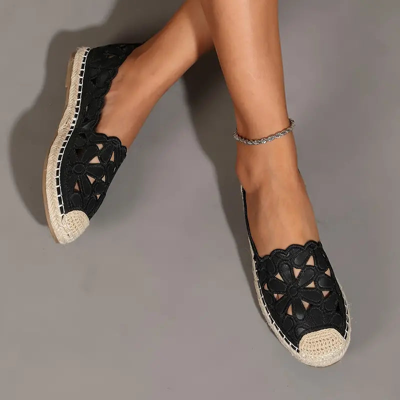 Letnie espadryle damskie, kwiatowy wzór, wygodne, lekkie, elegancki design, idealne na letnie wyjścia i plażę.
