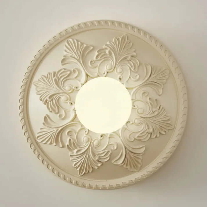 Nowoczesna lampa ścienna z żywicy w kolorze mlecznej kawy