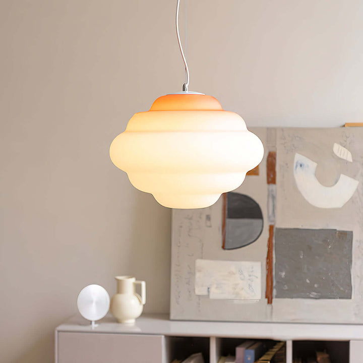 Lampa wisząca w kształcie chmury z efektem gradientu