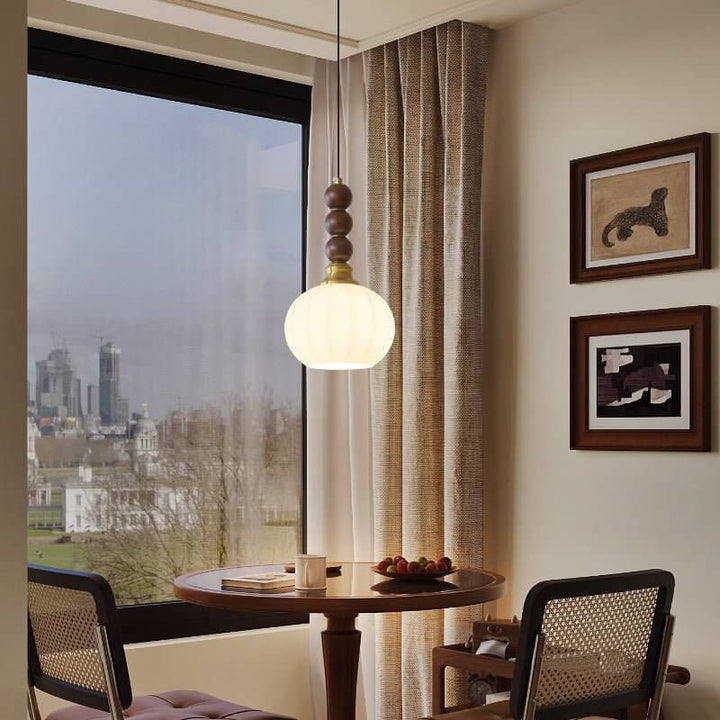 Elegancka szklana, drewniana i metalowa lampa wisząca
