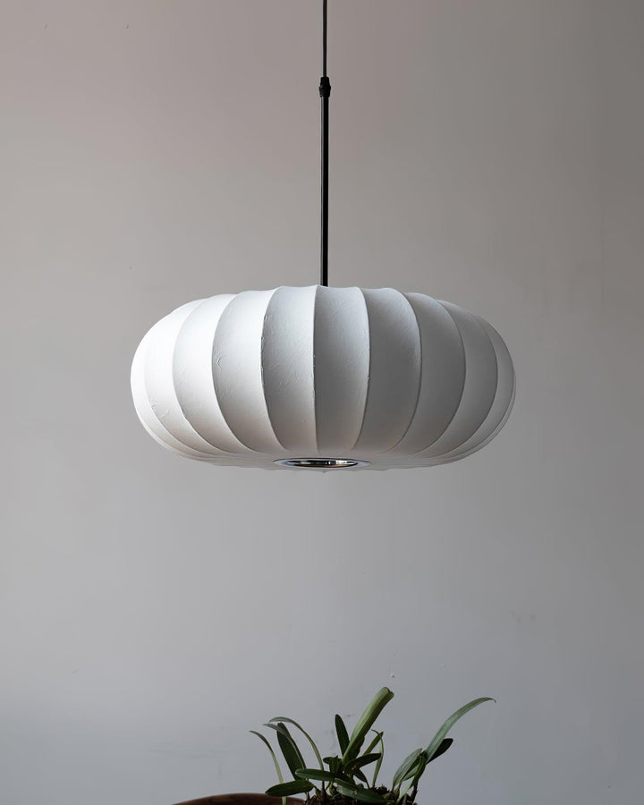 Lampa Verona wisząca nad stołem