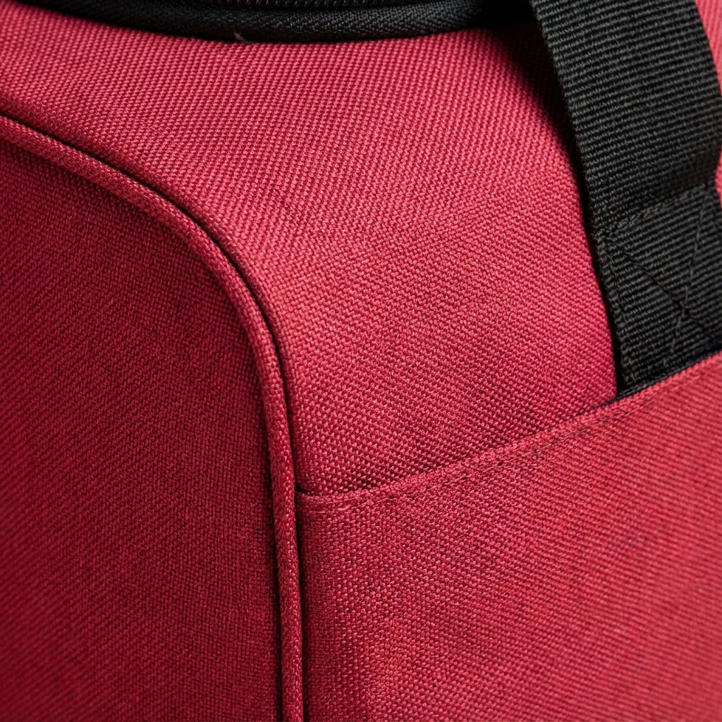 Lekka torba podróżna Airlite unisex, perfekcyjna jako bagaż podręczny do samolotu. Kompaktowa i praktyczna.