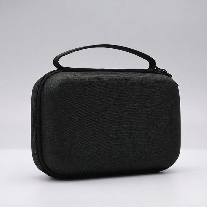 Zamknięty, kompaktowy organizer podróżny Travellox. Etui chroni kable i akcesoria elektroniczne.