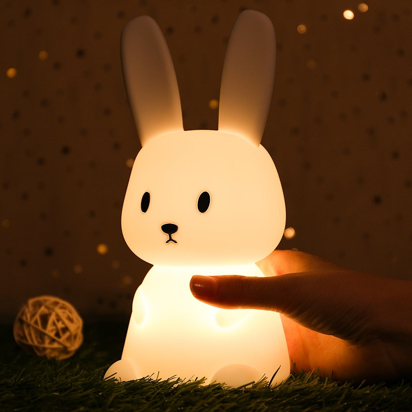 Dziecięca lampka nocna LED, 7 kolorów, zabawny zwierzęcy design, wbudowany timer, idealna do pokoju dziecka lub w podróż.