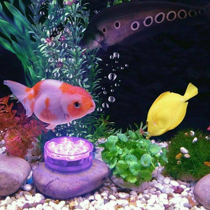 Wodoodporna podwodna lampa LED ze zdalnym sterowaniem, 16 kolorów, różne tryby oświetlenia do basenu lub stawu.