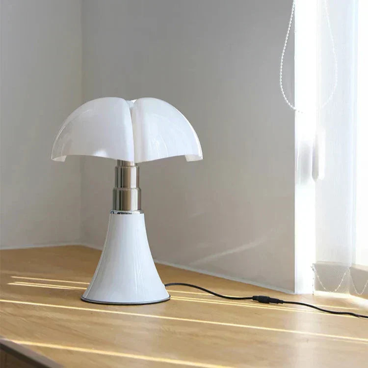 Retro lampa LED ClassicGlow, elegancki i jasny design, z abażurem z akrylu i aluminium, energooszczędna.