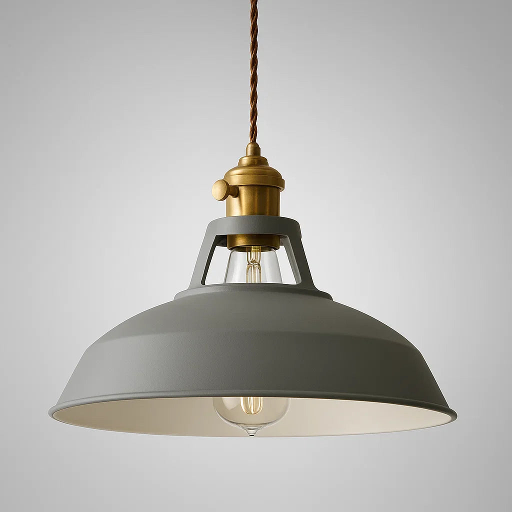 Industrialna lampa wisząca w stylu retro, wykonana z solidnego metalu, idealna do jadalni, dostępna w wielu kolorach.