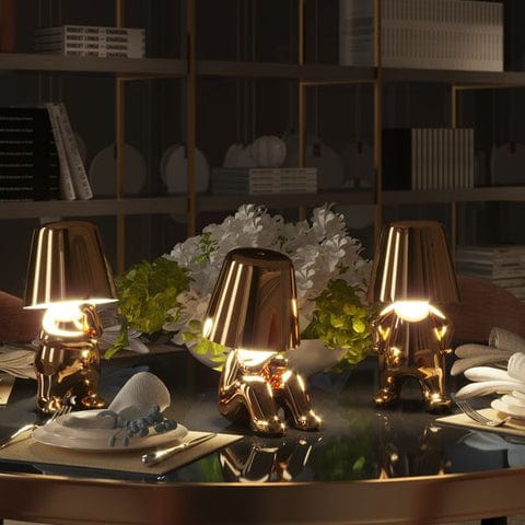 Elegancka lampa dotykowa Mr. Gold, złota, z regulacją dotykową, nowoczesny styl, szykowna atmosfera.