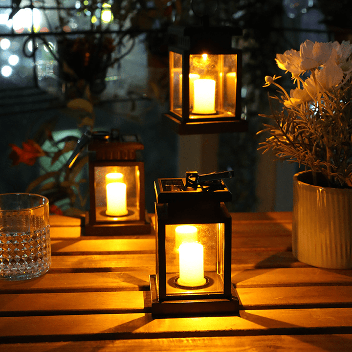 Retro latarnia solarna zewnętrzna IP44, brązowy metal, oświetlenie LED, design vintage, idealna do ogrodu.