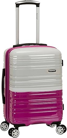 Wytrzymała walizka kabinowa Cotton Candy z podwójnymi kółkami obrotowymi, łatwa w manewrowaniu.