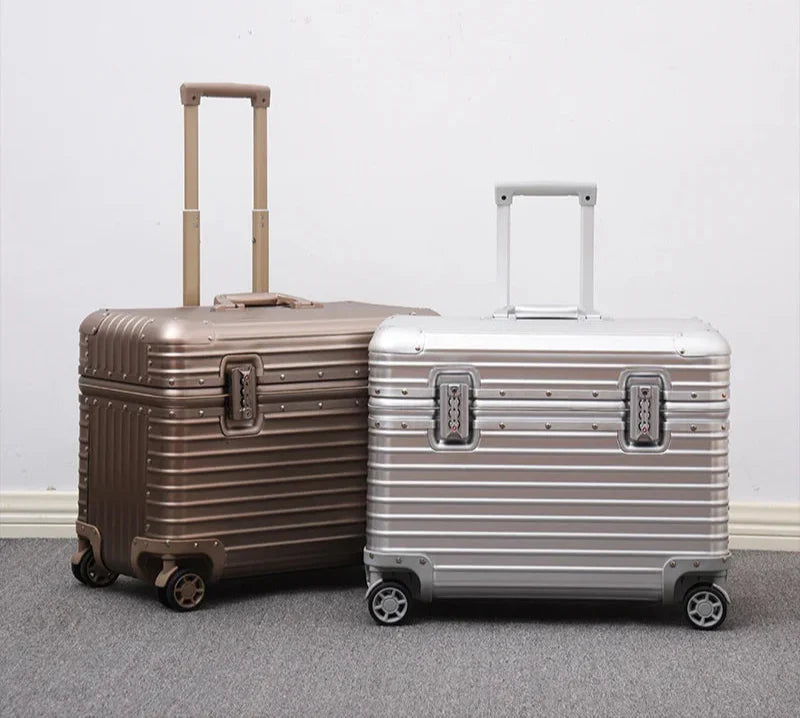 Stylowa walizka premium Monaco. Luksusowy design, twarda powłoka z aluminium-magnezu na każdą podróż.