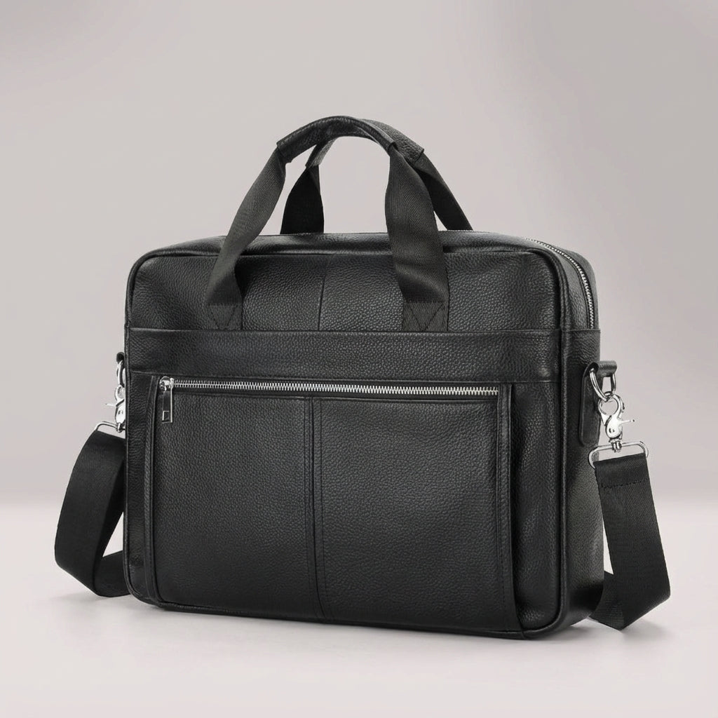 Czarna skórzana aktówka męska vintage na laptopa 15 cali. Elegancka torba biznesowa na dokumenty.