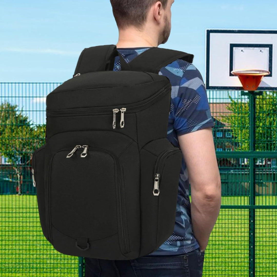 Pojemny plecak 30L sportowy męski Draycor, idealny na sprzęt sportowy i ubrania, wodoodporne dno.