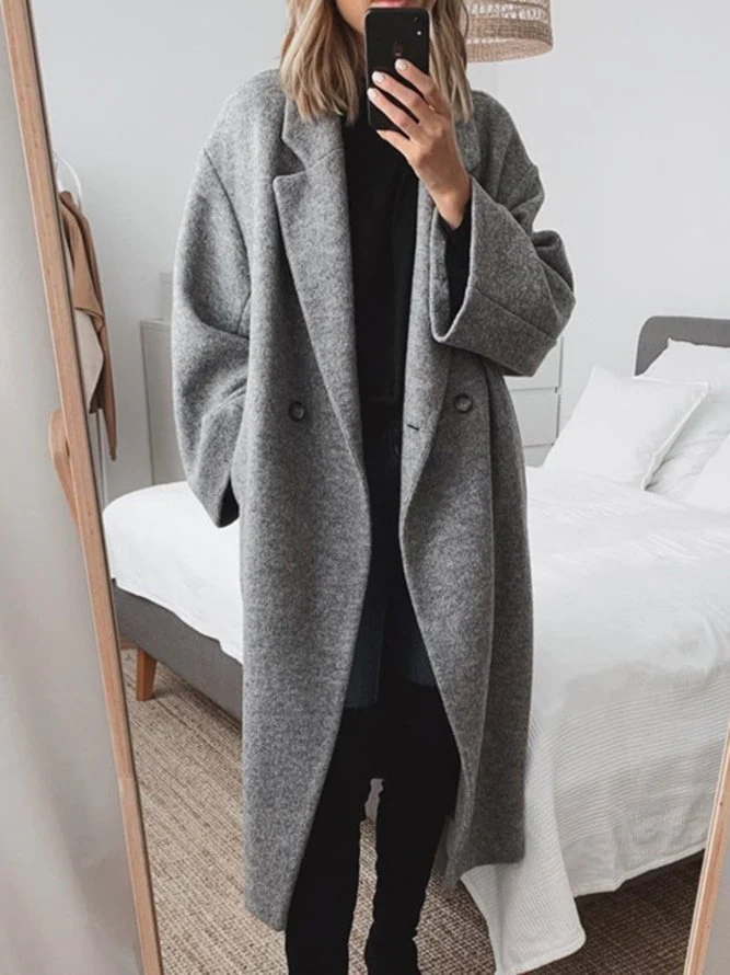 Płaszcz damski oversize, brązowy, elegancki i nowoczesny, idealny na zimę.
