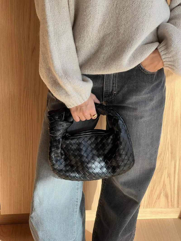 Elegancka damska torebka mini z ręcznym splotem, nowoczesny design, wytrzymałe wykończenie, wszechstronny dodatek.