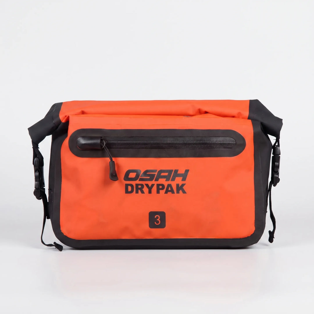 Mała nerka unisex 3L z zamknięciem roll-top, idealna do podróży i na codzień.