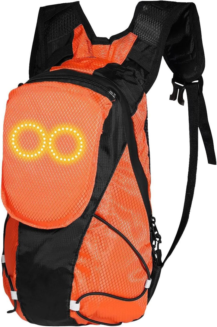 Plecak motocyklowy LED Lumaro, zwiększający widoczność i bezpieczeństwo podczas jazdy nocą.