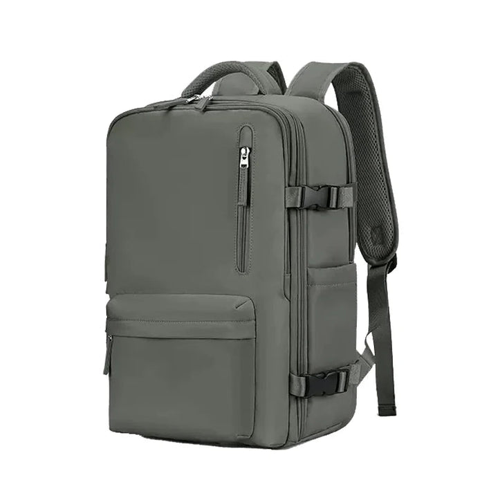 Plecak outdoorowy TrailSafe Pro z inteligentnym organizerem, ułatwiającym pakowanie.