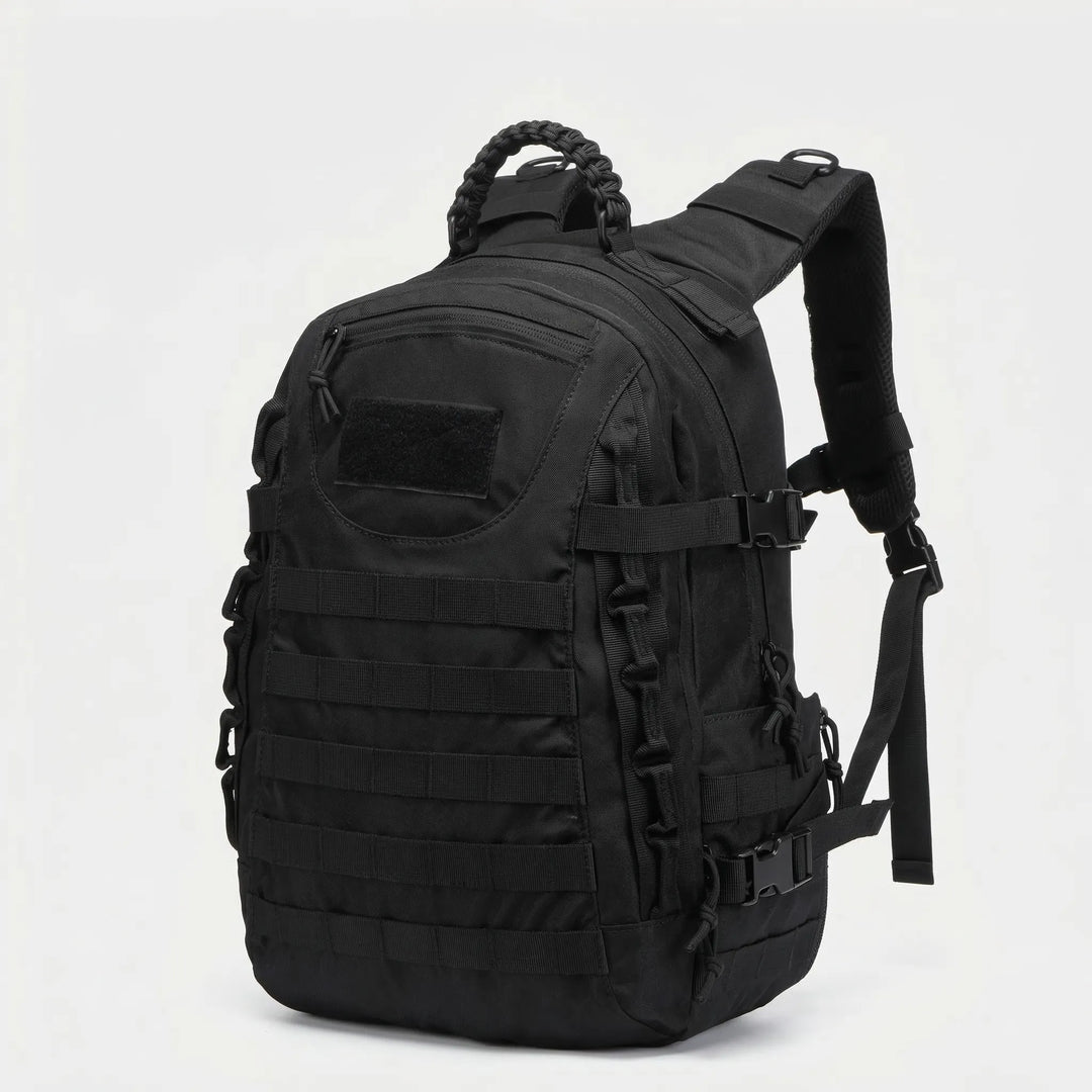 Wytrzymały plecak taktyczny unisex 38L. Wodoodporny materiał, system MOLLE. Doskonały do survivalu i outdooru.