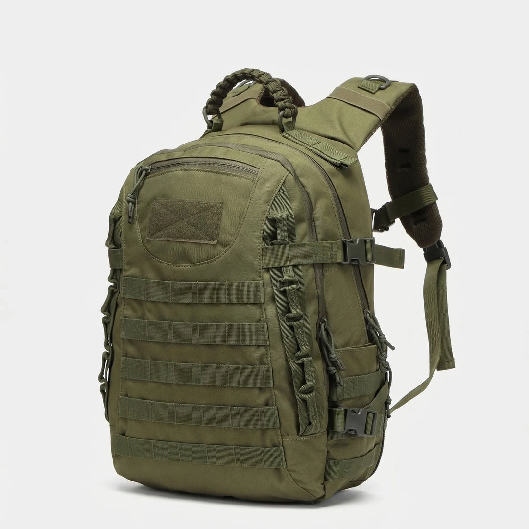 Plecak taktyczny 38L z rozbudowanym systemem MOLLE do mocowania sprzętu. Unisex, wodoodporny, na turystykę.