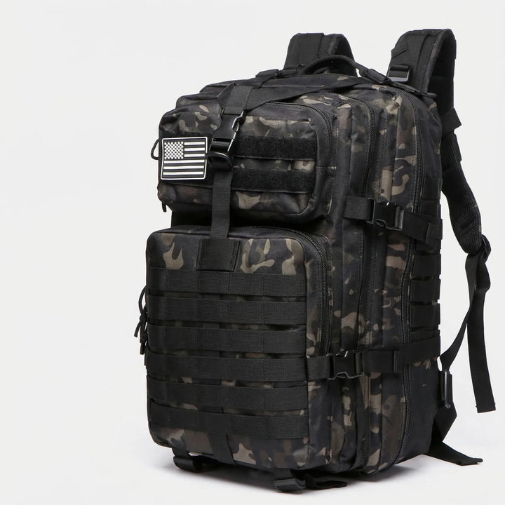 Wodoodporny plecak taktyczny 50L z MOLLE, na ekstremalne wędrówki i wymagający survival.