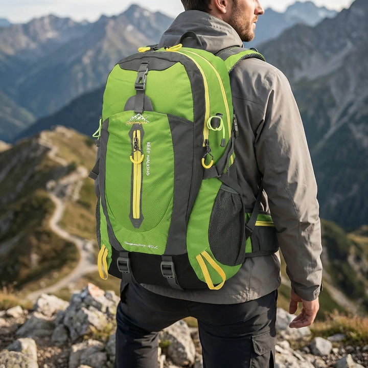 Plecak trekkingowy 40L, idealny na wędrówki i wycieczki górskie. Wytrzymały plecak turystyczny.