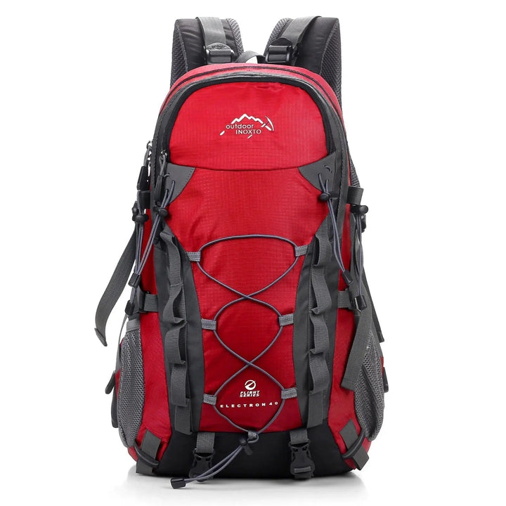 Solidny plecak outdoorowy ExplorerMax 40L, gotowy na każdą przygodę w terenie.