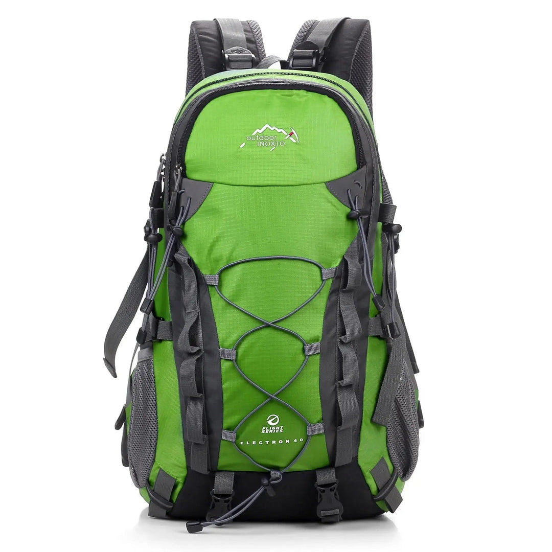 Plecak ExplorerMax 40L – wszechstronny plecak turystyczny dla podróżników i miłośników kempingu.