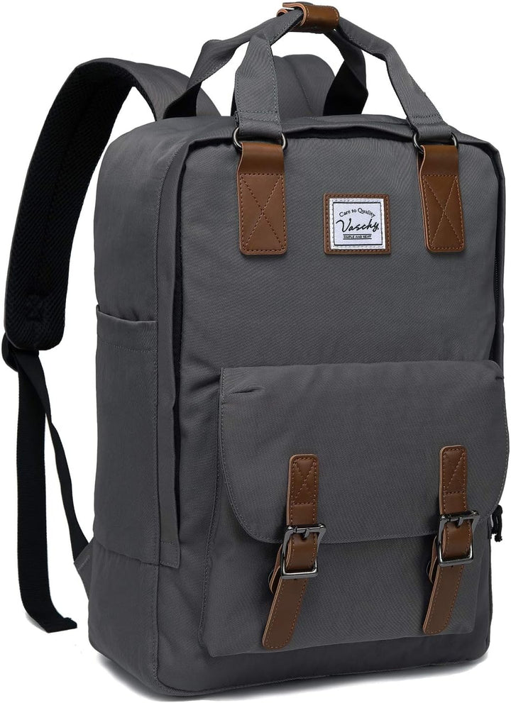 Plecak wodoodporny vintage, widok z przodu. Praktyczny organizer na laptopa 15.6 cala, unisex.